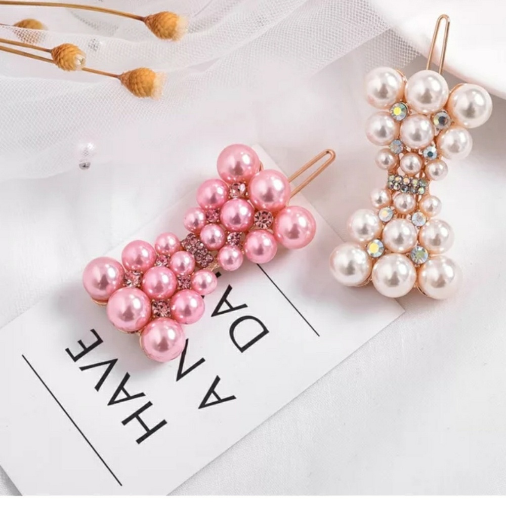 Pink pearl hair clip